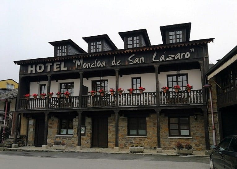 hostal cacabelos